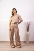 Conjunto Feminino em Alfaiataria Cropped e Calça